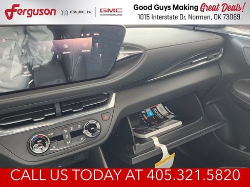 New 2026 Buick Envista Preferred w/ Convenience I Package FWD image 31
