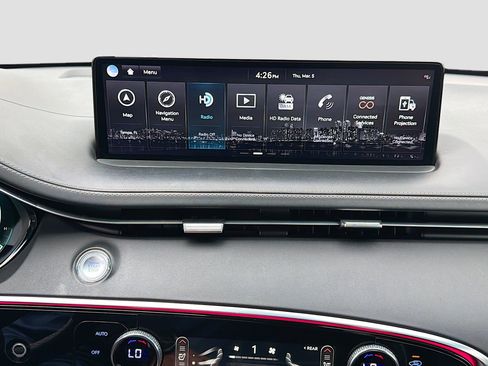 Used 2024 Genesis GV70 2.5T w/ Sport Prestige Package image 30