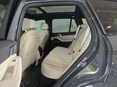 Used 2026 BMW X5 xDrive40i w/ M Sport Package AWD/4WD image 23