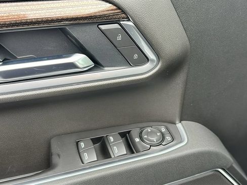 New 2026 Chevrolet Silverado 1500 RST w/ Dark Appearance Package AWD/4WD image 14