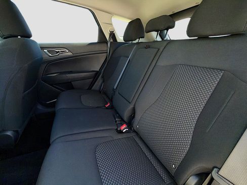 Used 2024 Kia Sportage LX image 20