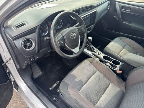Used 2019 Toyota Corolla LE FWD image 9