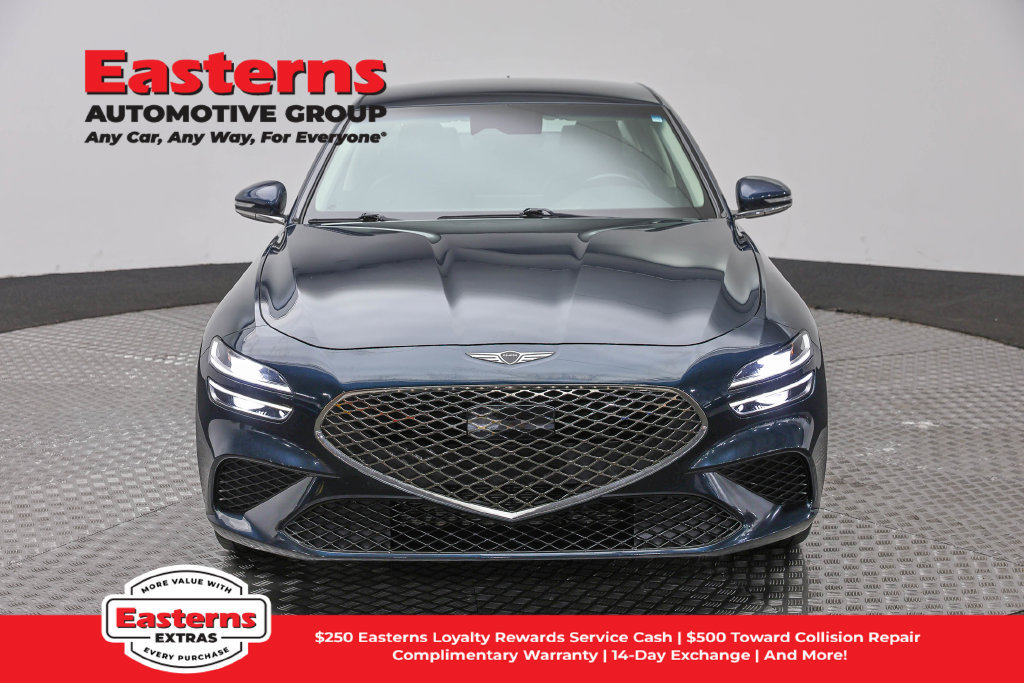 Used 2025 Genesis G70 2.5T RWD image 3
