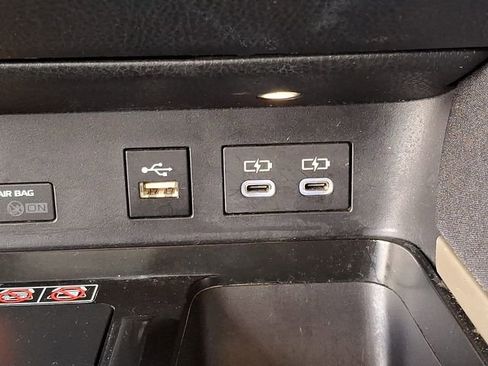 Used 2025 Toyota Camry LE image 25