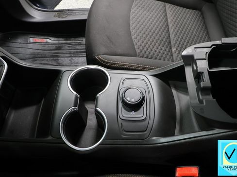 Used 2018 GMC Terrain SLE image 18