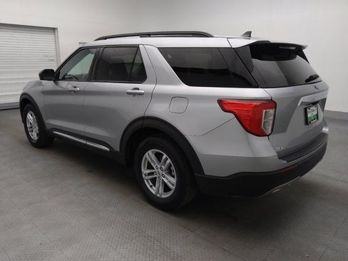 Used 2024 Ford Explorer XLT w/ Equipment Group 202A image 5