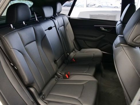 New 2026 Audi Q8 Premium Plus image 15