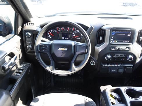 Used 2024 Chevrolet Silverado 1500 W/T w/ WT Fleet Convenience Package AWD/4WD image 32