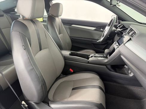 Used 2017 Honda Civic Touring image 26