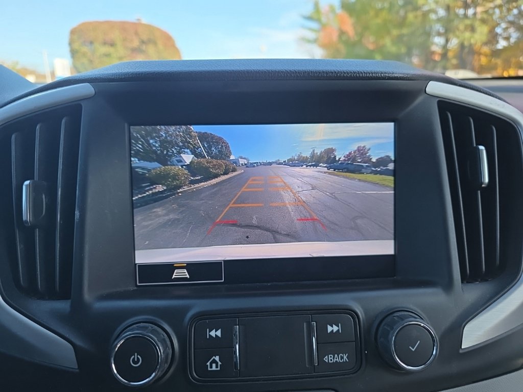 Used 2022 GMC Terrain SLT AWD/4WD image 19