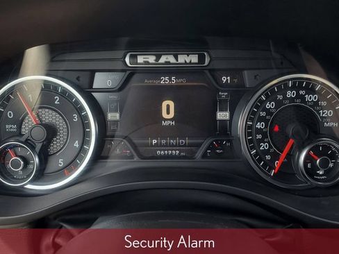 Used 2023 RAM 1500 Big Horn AWD/4WD image 16