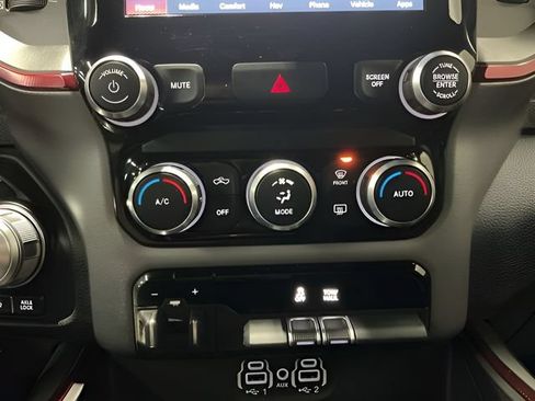 Used 2024 RAM 1500 Rebel AWD/4WD image 20