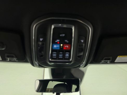 Used 2024 Jeep Grand Cherokee L Limited w/ Luxury Tech Group II image 71