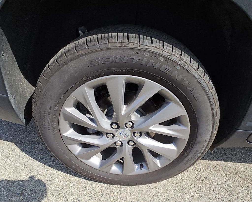 Used 2026 Buick Enclave Preferred FWD image 10