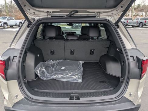 New 2026 GMC Terrain Elevation w/ Elevation Premium Package image 32