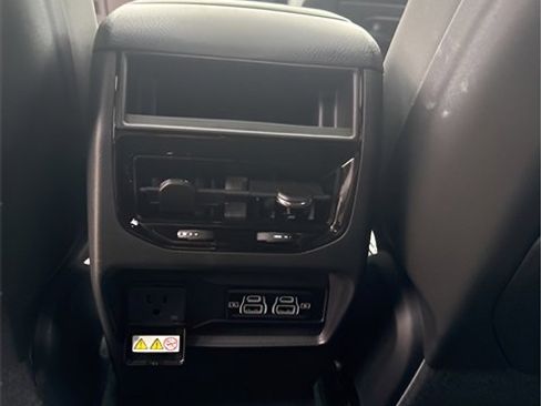 New 2025 Jeep Grand Cherokee image 23