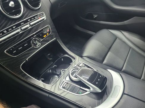 Used 2018 Mercedes-Benz C 300 4MATIC Sedan image 27