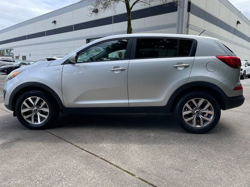 Used 2015 Kia Sportage LX image 6