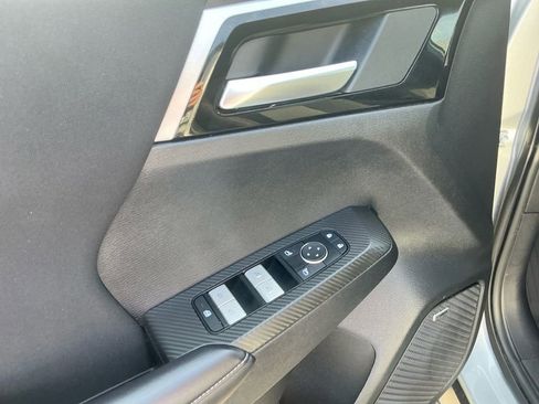 Used 2025 Mitsubishi Outlander Sport ES AWD/4WD image 16