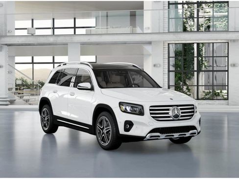 Used 2026 Mercedes-Benz GLB 250 4MATIC image 9