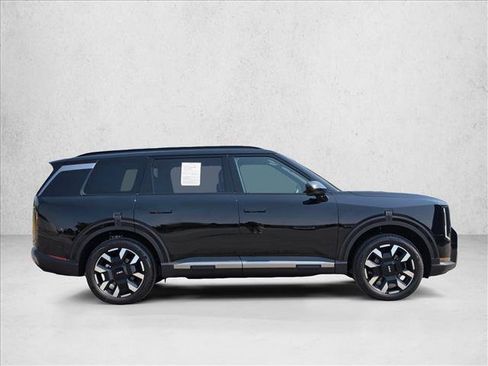 Used 2027 Kia Telluride S w/ Towing Package AWD/4WD image 6