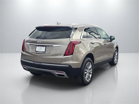 Used 2023 Cadillac XT5 Premium Luxury w/ Technology Package image 6