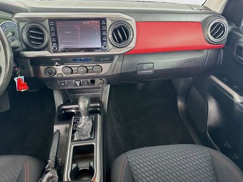 Used 2021 Toyota Tacoma SR5 image 23