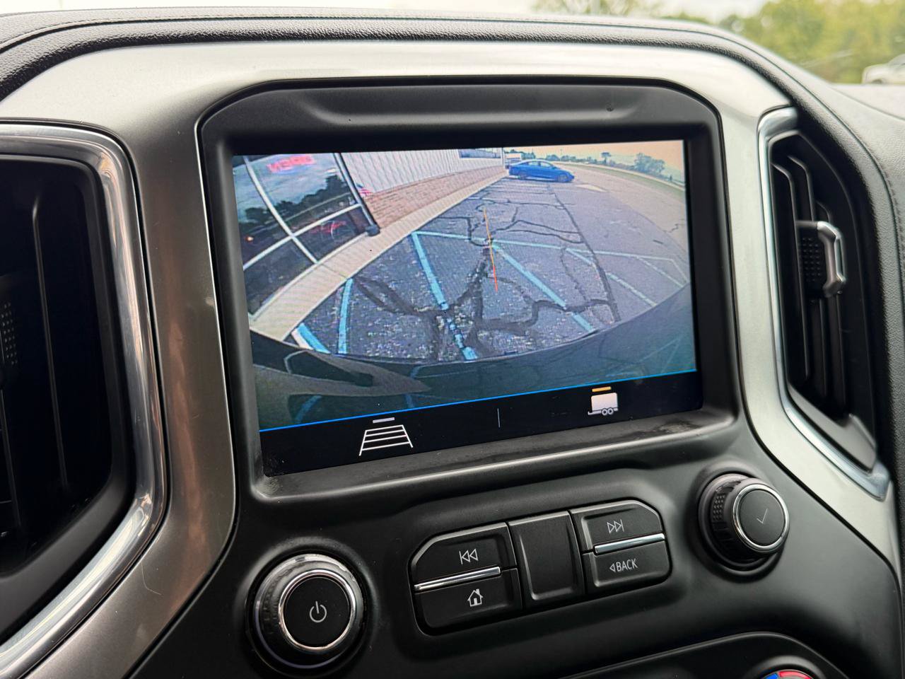 Used 2020 Chevrolet Silverado 1500 RST AWD/4WD image 18