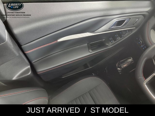 Used 2026 Ford Explorer ST-Line AWD/4WD image 31