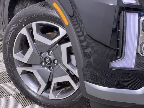 Used 2025 Hyundai Palisade Limited image 12