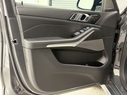 Certified 2024 BMW X7 M60i w/ Executive Package AWD/4WD image 14