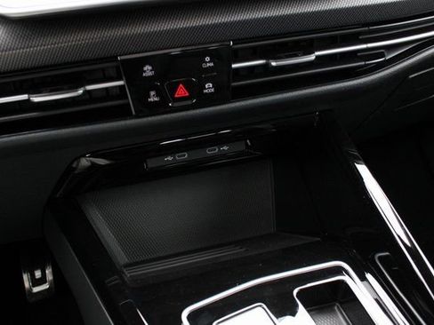 New 2026 Volkswagen GTI SE FWD image 19