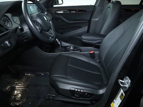 Used 2020 BMW X1 xDrive28i w/ Convenience Package image 19