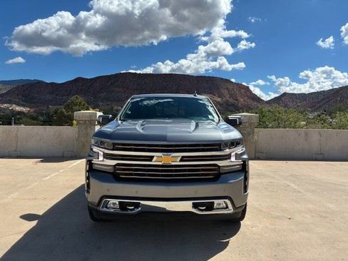 Used 2021 Chevrolet Silverado 1500 High Country w/ Safety Package II image 5
