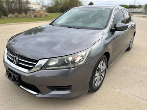 Used 2013 Honda Accord LX image 2