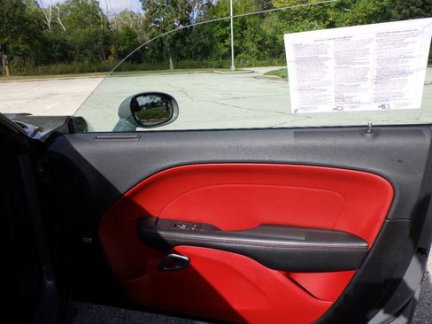 Used 2018 Dodge Challenger R/T Plus image 14