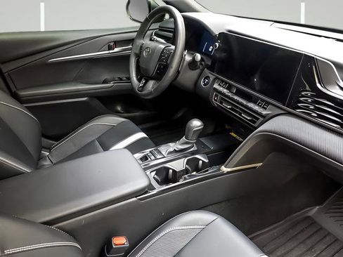 Used 2025 Toyota Camry SE w/ Multimedia Upgrade Package AWD/4WD image 26