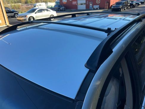 Used 2002 Toyota Highlander GREAT VALUE AWD image 9