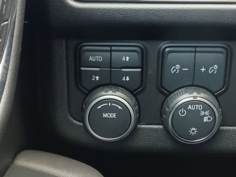 Used 2023 Chevrolet Tahoe High Country w/ Premium Package 2 image 26