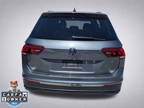Used 2022 Volkswagen Tiguan SE AWD/4WD image 4