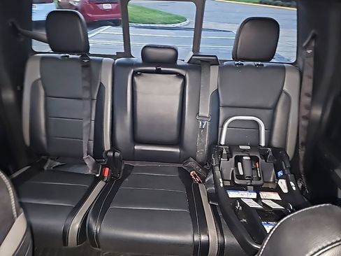 Used 2017 Ford F150 Raptor w/ Equipment Group 802A Luxury image 21