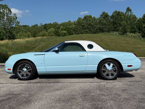 Used 2003 Ford Thunderbird RWD image 8