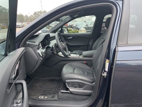 Used 2025 Audi Q7 2.0T Premium w/ Convenience Plus Package image 31