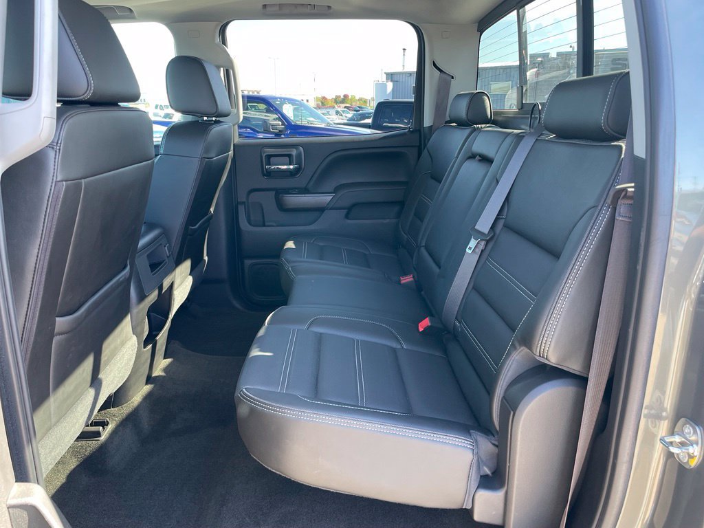Used 2017 GMC Sierra 3500 Denali w/ Duramax Plus Package AWD/4WD image 8