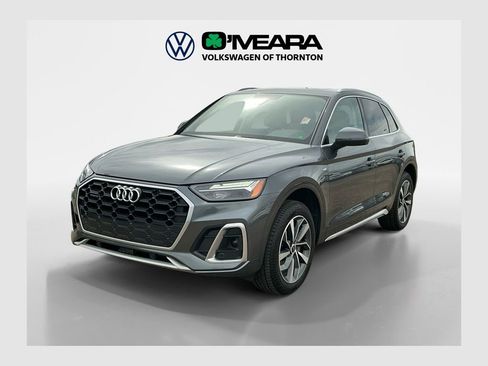 Used 2022 Audi Q5 2.0T Premium w/ Convenience Package image 1