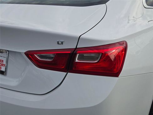 Used 2023 Chevrolet Malibu LT image 13