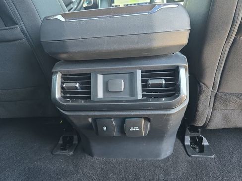 Used 2022 Ford F150 XLT w/ Equipment Group 302A High AWD/4WD image 16