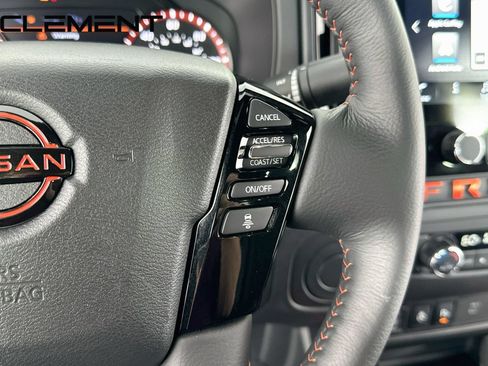 Used 2026 Nissan Frontier Pro-X w/ Pro-X Convenience Package RWD image 17
