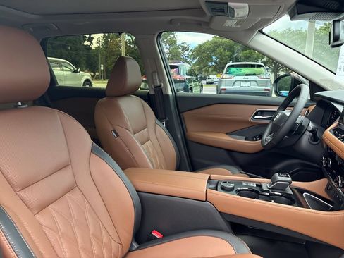 New 2026 Nissan Rogue Platinum AWD/4WD image 30