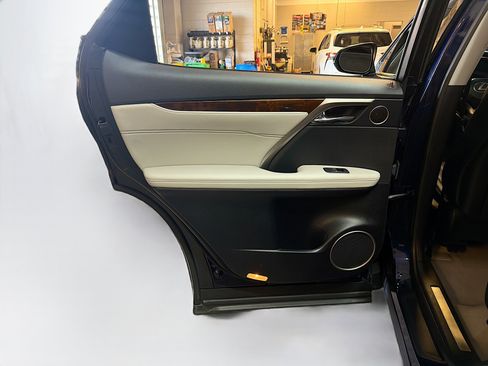 Used 2017 Lexus RX 450h w/ Accessory Package image 28